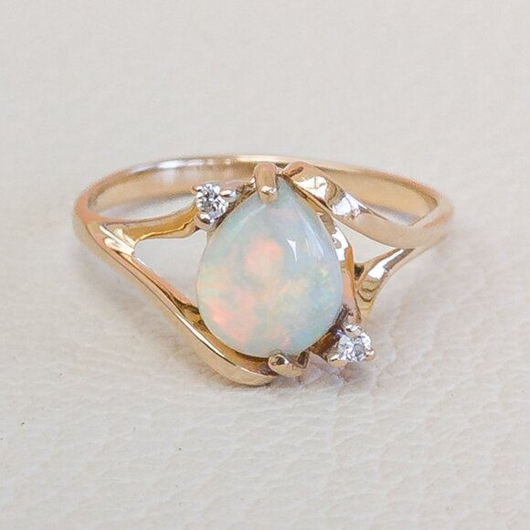 14K Gold Australian Opal & Diamond Ring – Vintage 1990s Setting, Size 6.75 - Picture 8 of 16